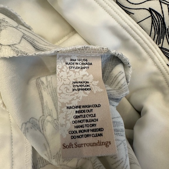 SOFT SURROUNDINGS Straight Leg Ankle Pull On Pants Size XS - Picture 4 of 11